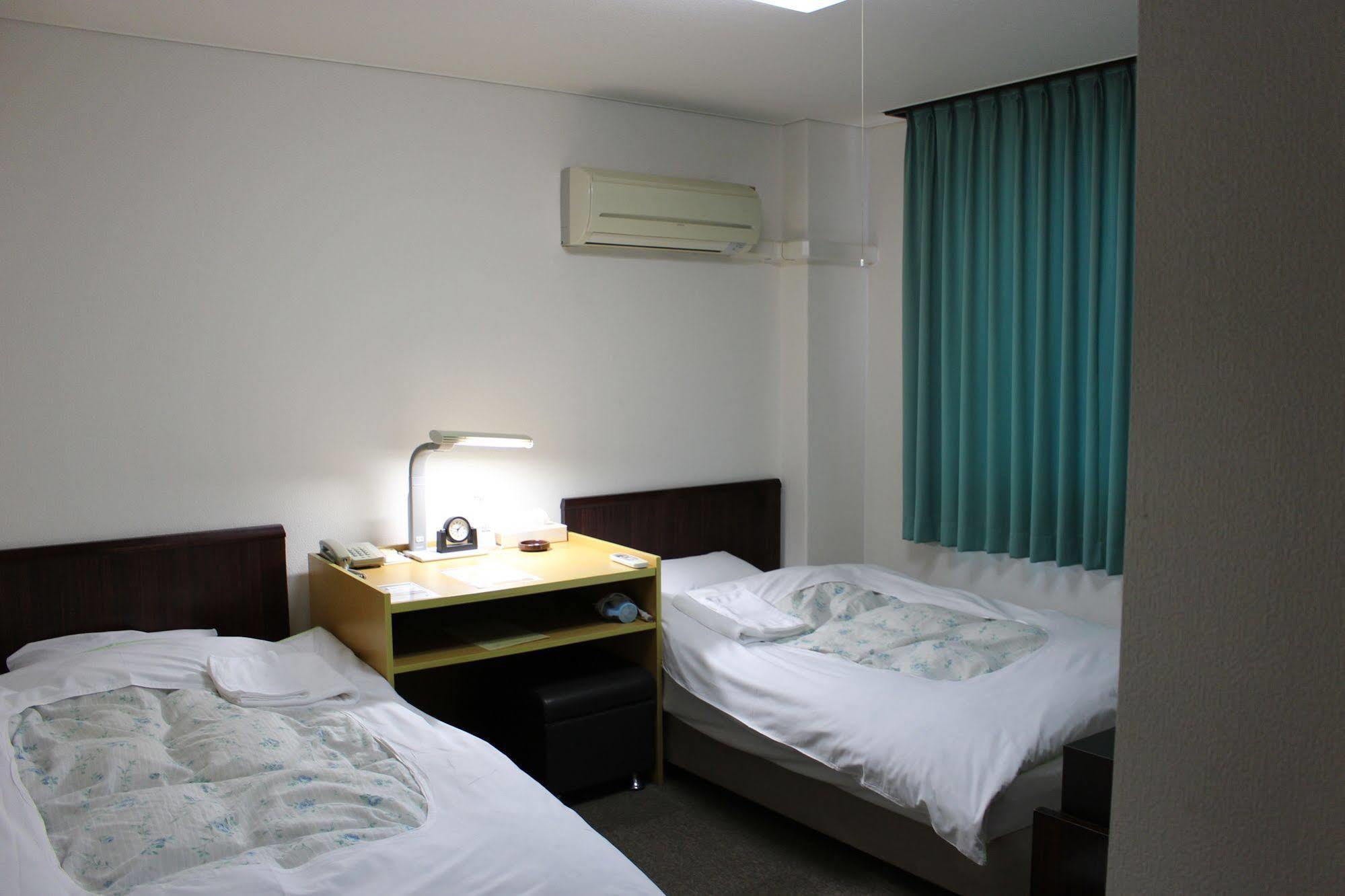 Hotel Higashihiroshima Hills Saijo Екстер'єр фото