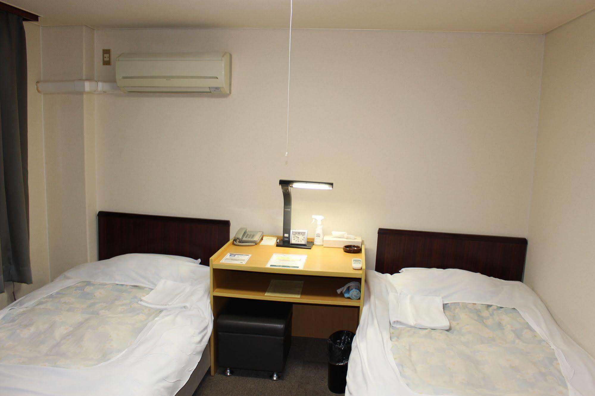 Hotel Higashihiroshima Hills Saijo Екстер'єр фото
